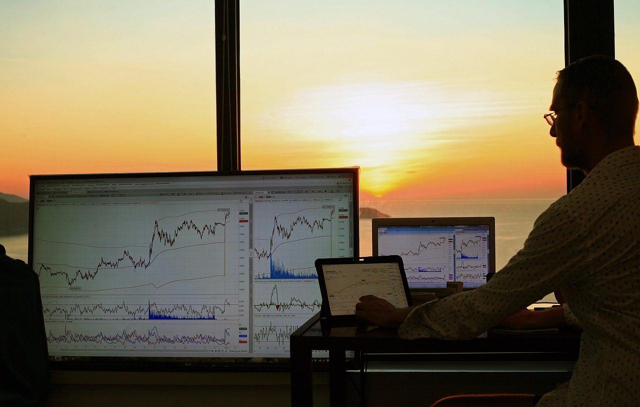 stock-trading-6525083_1280 stock-trading-6525083_1280